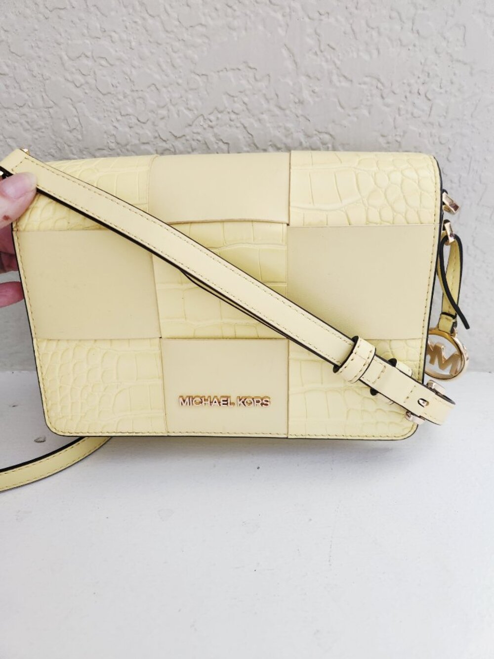 New Michael Kors Mixed Texture Crossbody Bag Clutch Purse